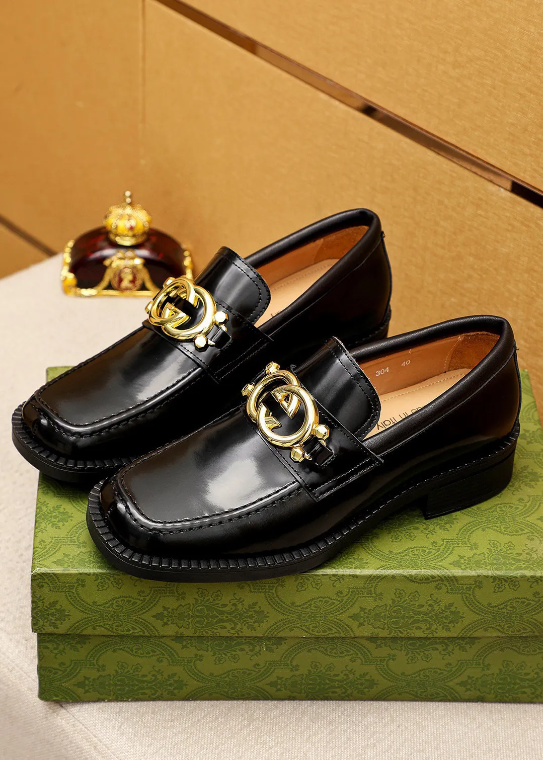 Men's shoes 💰560 💐Original order Gucci GUCCI official website formal shoes Italian 🇮🇹 first layer open edge beaded cowhide ➕ top imported water-dyed cow 🐂 leather lining 💋 fine handmade original outsole, the real thing looks better when photographed in person Standard size 38-44 (45.46🉑️customized)
